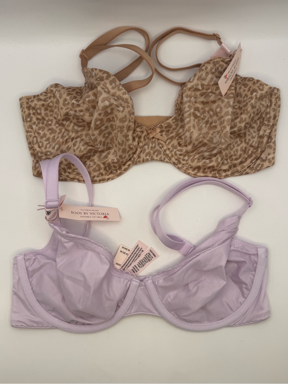 NWT Victoria’s Secret Body by Victoria Invisible Lift Bra 32DD